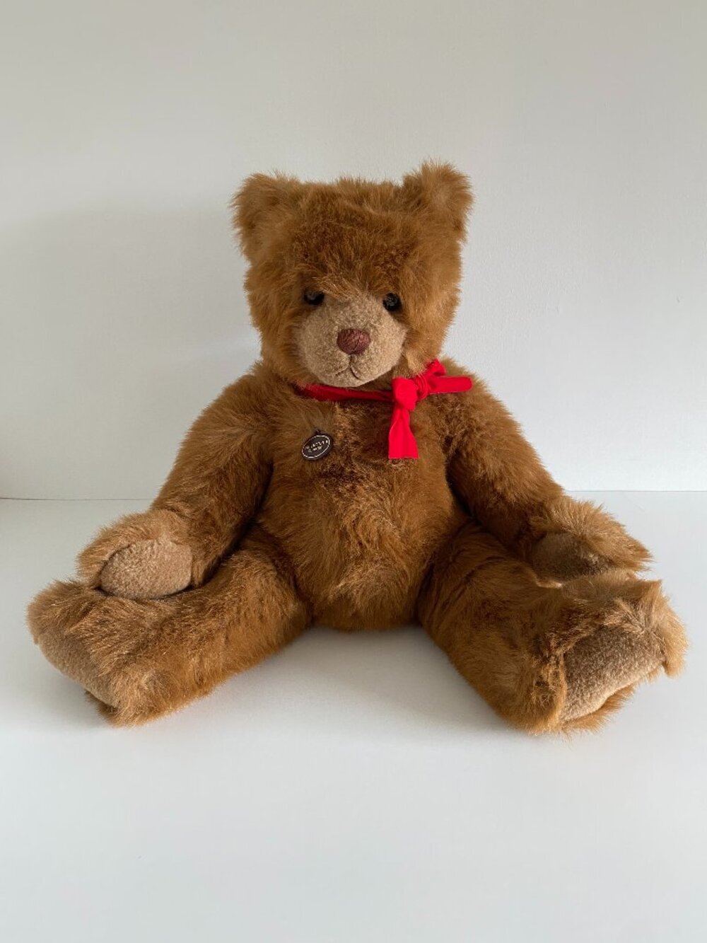 Vintage 1986 Gund Collector's Classic Dickens Plush Brown Bear 17"​